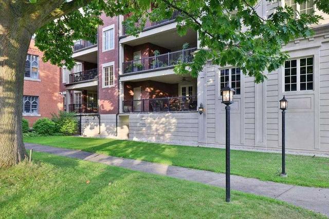 201 - 253 Church St, Condo with 2 bedrooms, 3 bathrooms and 2 parking in Oakville ON | Image 28