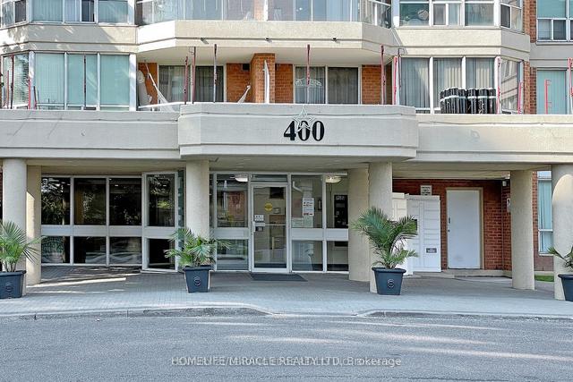 1212 - 400 Mclevin Ave, Condo with 1 bedrooms, 1 bathrooms and 1 parking in Toronto ON | Image 1