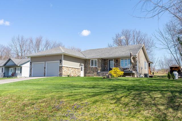 33 Wakeford Rd, House detached with 3 bedrooms, 2 bathrooms and 6 parking in Kawartha Lakes ON | Image 12
