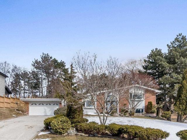 116 Laurentide Dr, House detached with 5 bedrooms, 5 bathrooms and 8 parking in Toronto ON | Image 1