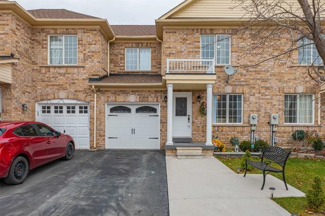 112 Tianalee Cres, House attached with 3 bedrooms, 3 bathrooms and 3 parking in Brampton ON | Image 12