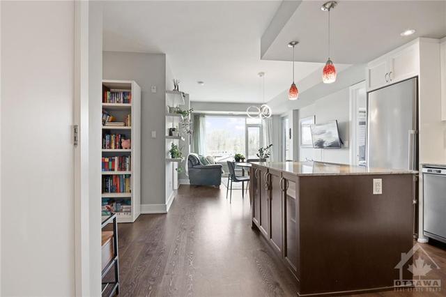 415 - 7 Marquette Avenue, Condo with 2 bedrooms, 2 bathrooms and 1 parking in Ottawa ON | Image 7
