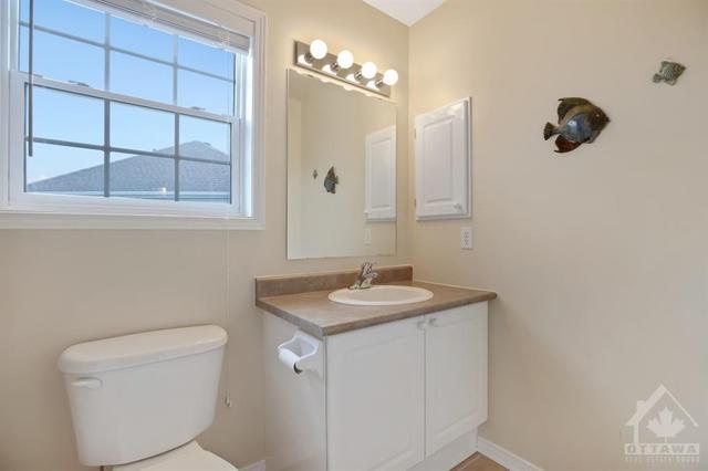 109 Topham Terrace, Townhouse with 3 bedrooms, 3 bathrooms and 3 parking in Ottawa ON | Image 22