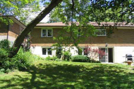 300 East Ave, House detached with 3 bedrooms, 2 bathrooms and 4 parking in Toronto ON | Image 4