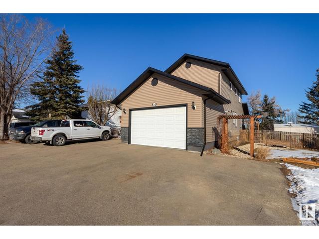 501 Lakeside Dr, House detached with 4 bedrooms, 2 bathrooms and null parking in Spring Lake AB | Image 44
