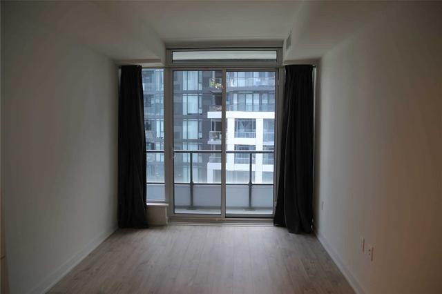 1412e - 576 Front St W, Condo with 0 bedrooms, 1 bathrooms and 0 parking in Toronto ON | Image 9