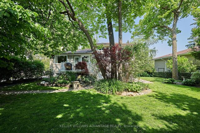 43 Somerdale Sq, House detached with 4 bedrooms, 2 bathrooms and 3 parking in Toronto ON | Image 18