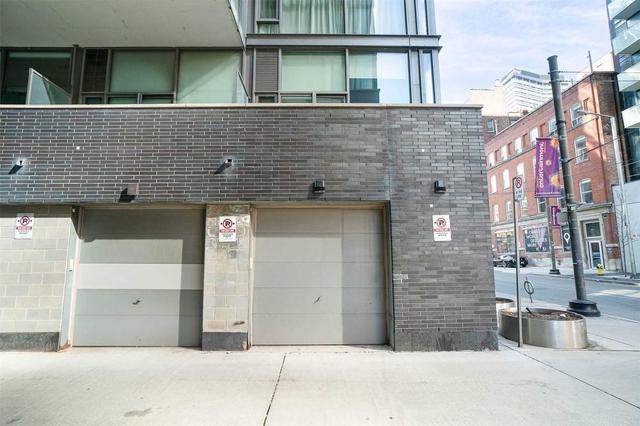 th1 - 25 Oxley St, Townhouse with 2 bedrooms, 3 bathrooms and 1 parking in Toronto ON | Image 32