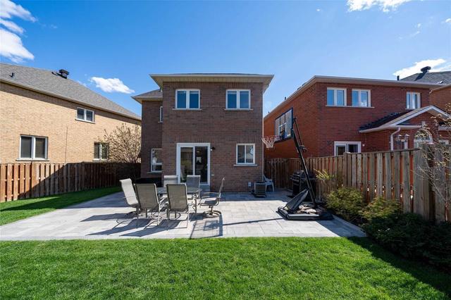 27 Kayla Cres, House detached with 3 bedrooms, 4 bathrooms and 5 parking in Vaughan ON | Image 30