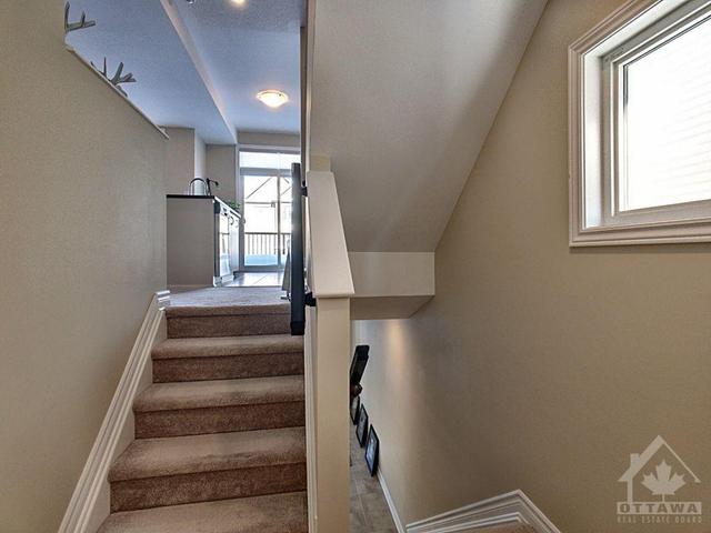 323 Citrine Street, Townhouse with 2 bedrooms, 2 bathrooms and 3 parking in Ottawa ON | Image 4
