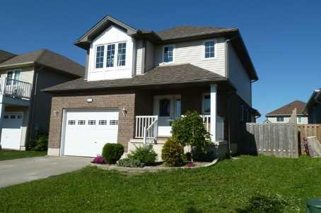 137 Fleming Way, House detached with 3 bedrooms, 3 bathrooms and 2 parking in Shelburne ON | Image 1