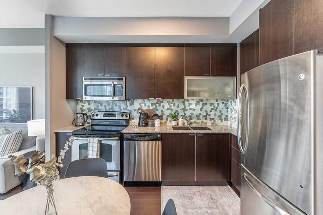 910 - 16 Brookers Lane, Condo with 1 bedrooms, 1 bathrooms and 1 parking in Toronto ON | Image 39