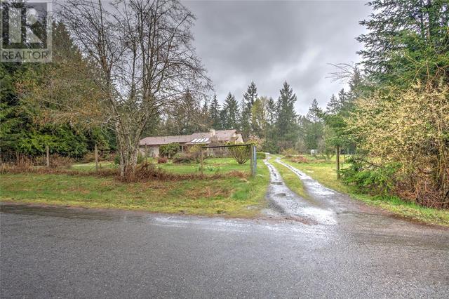 4702 Sahtlam Estates Rd, House detached with 4 bedrooms, 4 bathrooms and 10 parking in Cowichan Valley E BC | Image 3