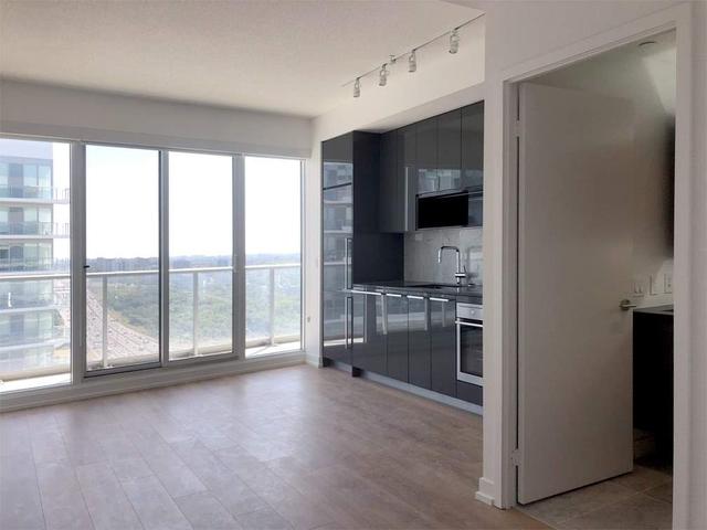 3807 - 115 Mcmahon Dr, Condo with 1 bedrooms, 1 bathrooms and 1 parking in Toronto ON | Image 5