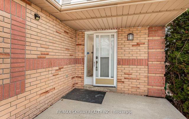 83 Timberlane Dr, House detached with 3 bedrooms, 3 bathrooms and 4 parking in Brampton ON | Image 36