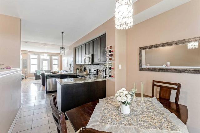 7116 Triumph Lane, Townhouse with 3 bedrooms, 3 bathrooms and 2 parking in Mississauga ON | Image 6