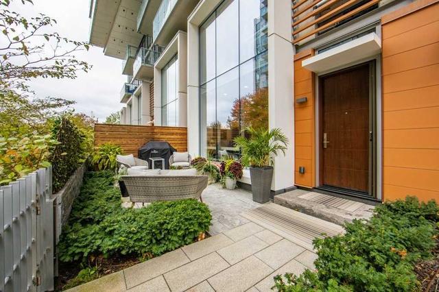 th 121 - 29 Queens Quay E, Townhouse with 2 bedrooms, 3 bathrooms and 1 parking in Toronto ON | Image 22
