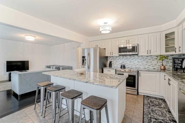 839 Etherington Way, House detached with 3 bedrooms, 3 bathrooms and 2 parking in Milton ON | Image 4