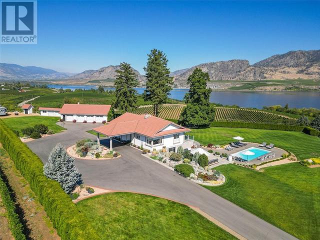 13817 97th Street, House detached with 3 bedrooms, 2 bathrooms and 8 parking in Okanagan Similkameen A BC | Image 1