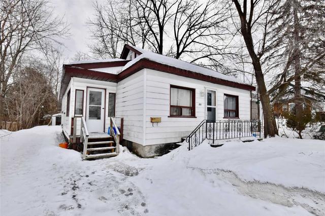 363 Ellen St, House detached with 3 bedrooms, 2 bathrooms and 3 parking in Midland ON | Image 1