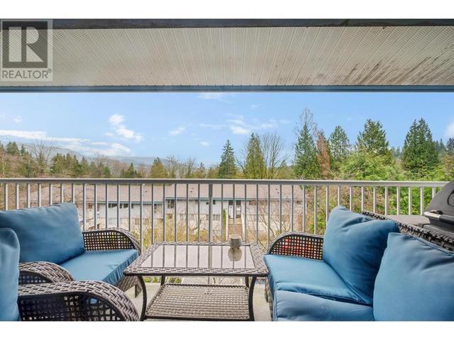 1089 Cecile Drive, House attached with 3 bedrooms, 1 bathrooms and 1 parking in Port Moody BC | Image 12