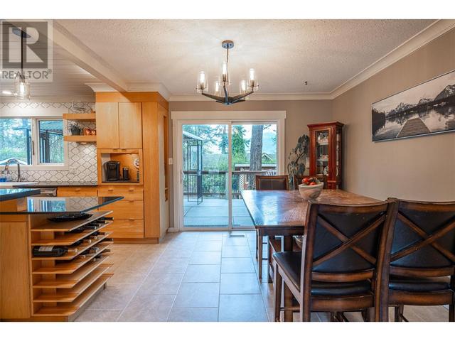 2760 25th Avenue Ne, House detached with 4 bedrooms, 3 bathrooms and 5 parking in Salmon Arm BC | Image 26
