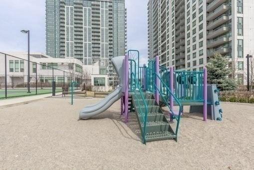 511 - 339 Rathburn Rd N, Condo with 1 bedrooms, 1 bathrooms and 1 parking in Mississauga ON | Image 7
