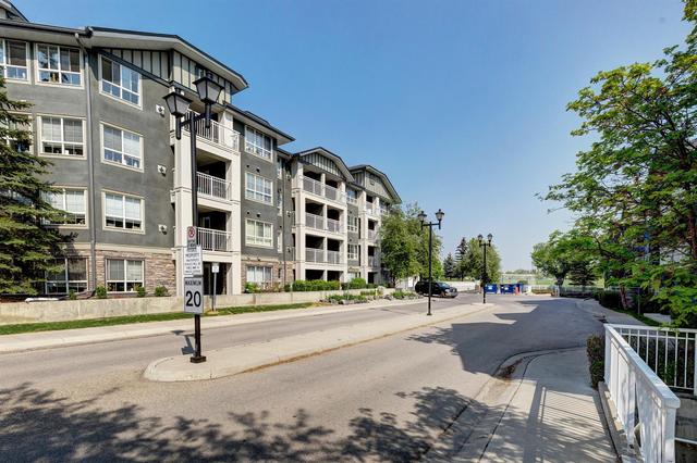 206 - 35 Richard Court Sw, Condo with 1 bedrooms, 1 bathrooms and 1 parking in Calgary AB | Image 2