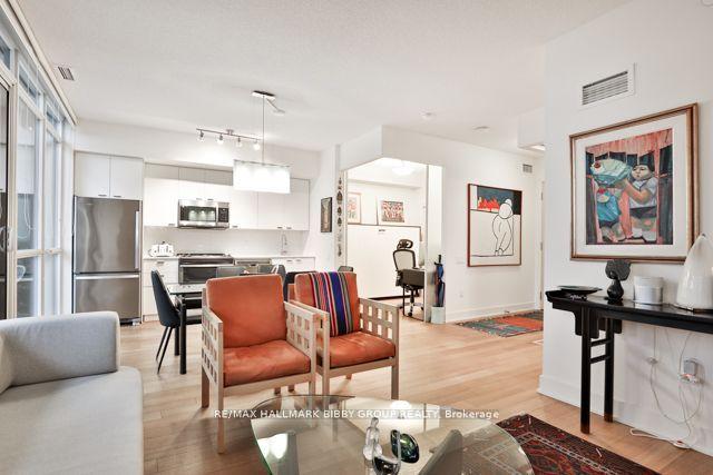 505 - 30 Roehampton Ave, Condo with 2 bedrooms, 2 bathrooms and 0 parking in Toronto ON | Image 35