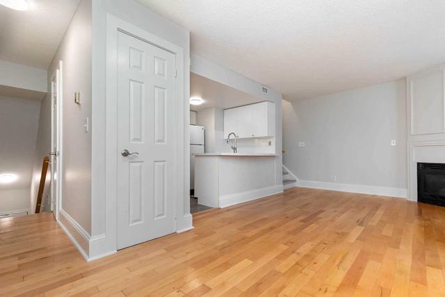 th16 - 83 Lillian St, Townhouse with 2 bedrooms, 2 bathrooms and 1 parking in Toronto ON | Image 6
