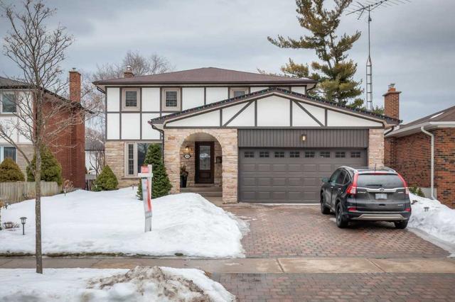 404 Valleyfield Dr, House detached with 4 bedrooms, 3 bathrooms and 4 parking in Mississauga ON | Image 1