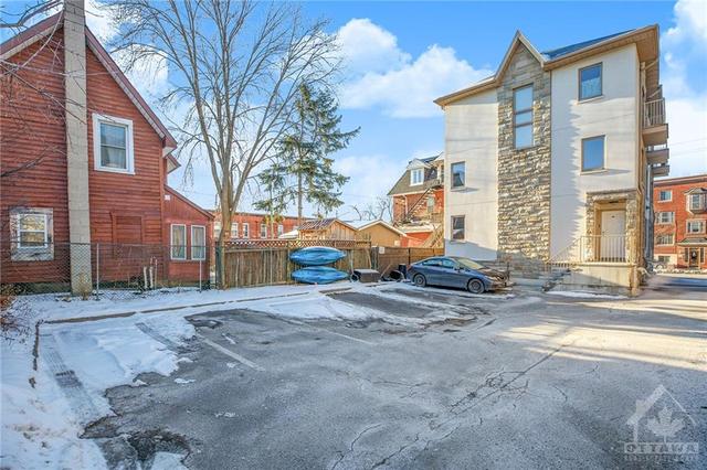 u2 - 345 Bronson Avenue, House attached with 2 bedrooms, 2 bathrooms and 1 parking in Ottawa ON | Image 23