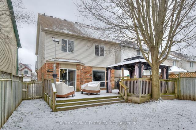 8 Marcy Cres, House detached with 3 bedrooms, 3 bathrooms and 3 parking in Cambridge ON | Image 14