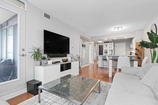613 - 205 The Donway West, Condo with 1 bedrooms, 1 bathrooms and 2 parking in Toronto ON | Image 15