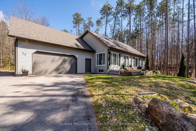 20 Cathedral Pines Rd, House detached with 3 bedrooms, 2 bathrooms and 8 parking in Oro Medonte ON | Image 1