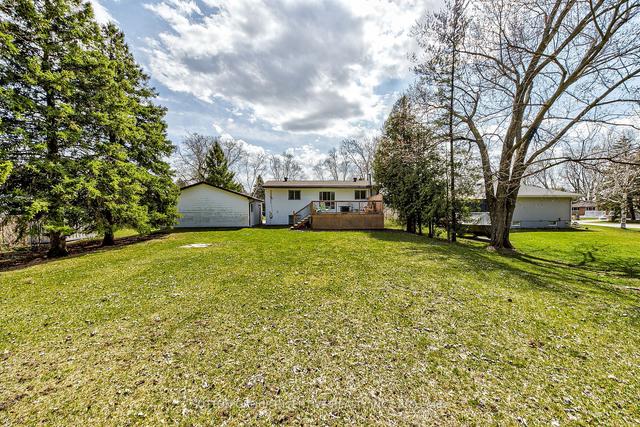 200 Bertha Ave, House detached with 3 bedrooms, 2 bathrooms and 10 parking in Barrie ON | Image 22