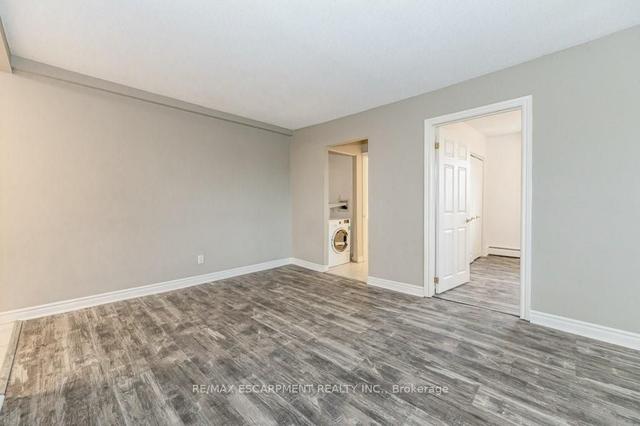 604 - 2411 New St, Condo with 1 bedrooms, 1 bathrooms and 1 parking in Burlington ON | Image 4