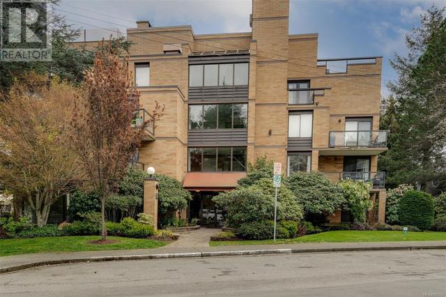 101 - 1280 Newport Ave, Condo with 2 bedrooms, 2 bathrooms and 1 parking in Oak Bay BC | Image 26