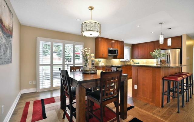2199 Council Ring Rd, House detached with 3 bedrooms, 2 bathrooms and 3 parking in Mississauga ON | Image 7