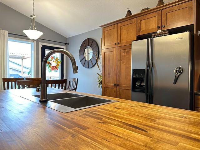 4715 20th Street, House detached with 5 bedrooms, 3 bathrooms and 4 parking in Lloydminster (Part) SK | Image 7