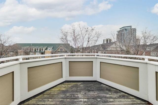 139 St Lawrence Dr, Townhouse with 3 bedrooms, 3 bathrooms and 2 parking in Mississauga ON | Image 29