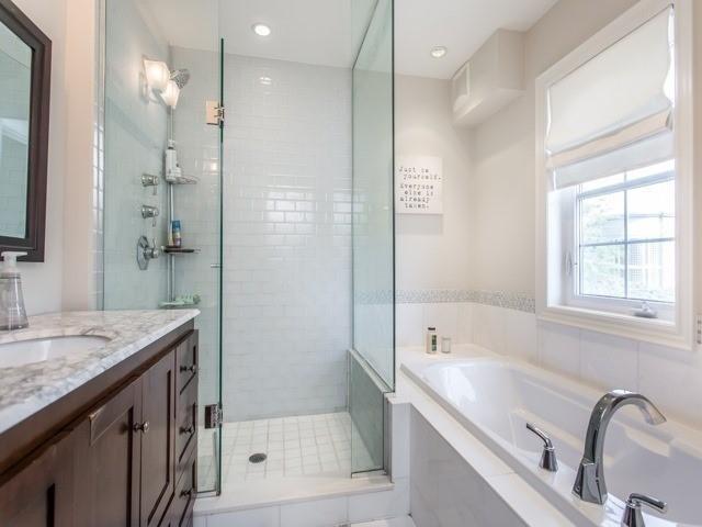 1398B Eglinton Ave W, House attached with 3 bedrooms, 3 bathrooms and 1 parking in Toronto ON | Image 10