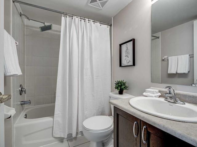 th12 - 88 Carr St St, Townhouse with 2 bedrooms, 2 bathrooms and 1 parking in Toronto ON | Image 6