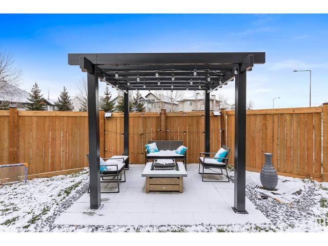 1303 Clement Co Nw, House detached with 4 bedrooms, 2 bathrooms and null parking in Edmonton AB | Image 41