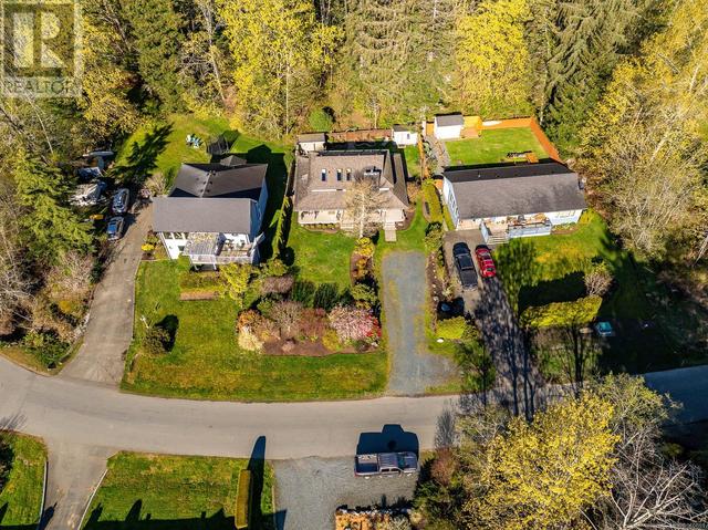 224 Spindrift Rd, House detached with 2 bedrooms, 3 bathrooms and 6 parking in Comox Valley A BC | Image 80
