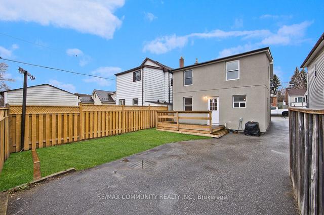 205 Nassau St, House detached with 3 bedrooms, 1 bathrooms and 2 parking in Oshawa ON | Image 13
