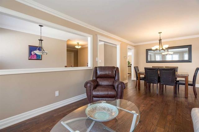 82 Downer Cres, House detached with 3 bedrooms, 3 bathrooms and 9 parking in Wasaga Beach ON | Image 4