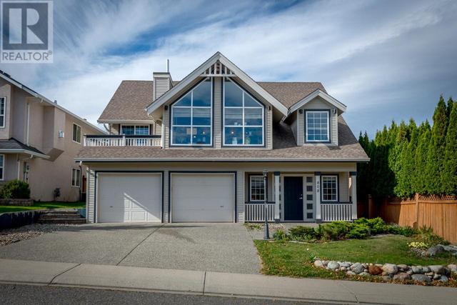808 Regent Cres, House detached with 5 bedrooms, 3 bathrooms and null parking in Kamloops BC | Card Image