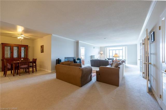 1001 - 255 Keats Way, House attached with 2 bedrooms, 2 bathrooms and 1 parking in Waterloo ON | Image 7