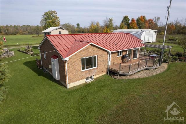 2843 9th Line Road, House detached with 4 bedrooms, 2 bathrooms and 10 parking in Ottawa ON | Image 7